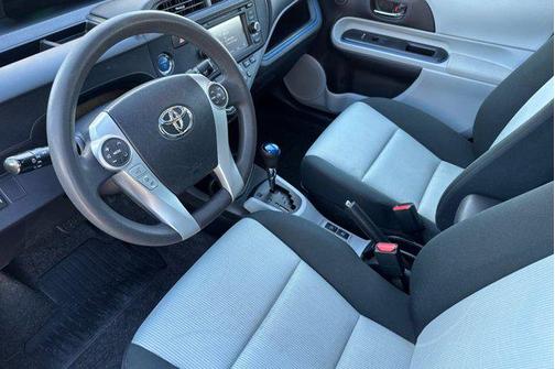 2013 Toyota Prius c Three