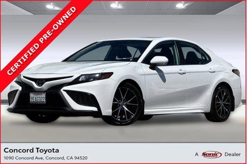 2023 Toyota Camry SE