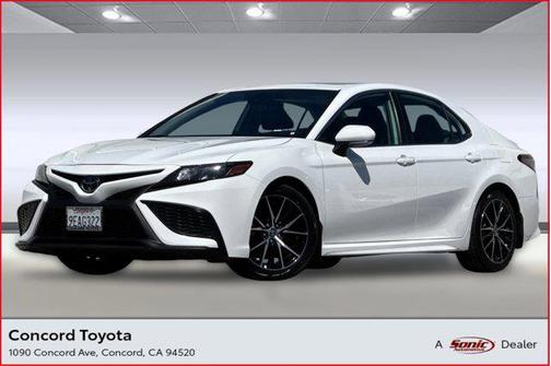 2023 Toyota Camry SE