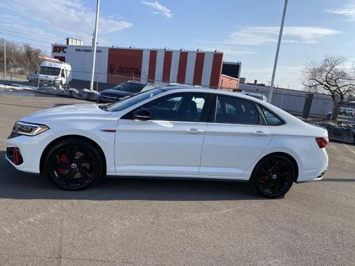 2024 Volkswagen Jetta GLI 2.0T Autobahn