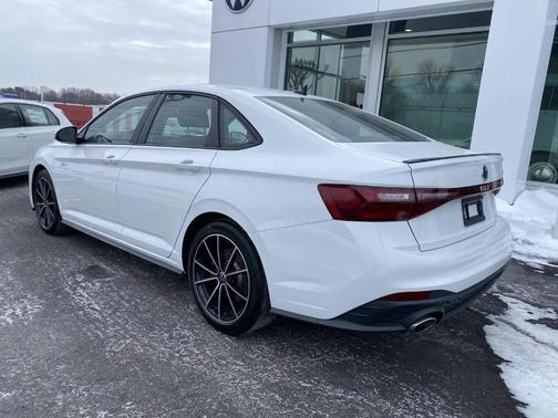 2025 Volkswagen Jetta GLI 2.0T Autobahn