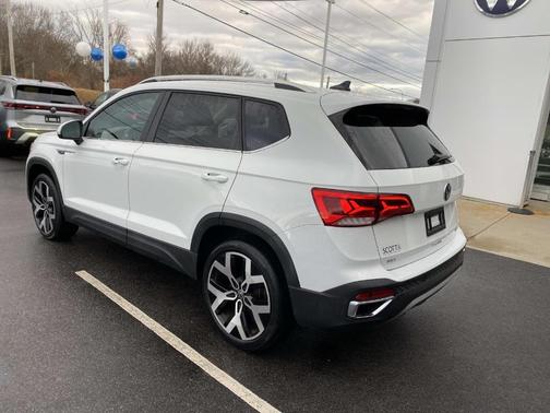2022 Volkswagen Taos 1.5T SEL