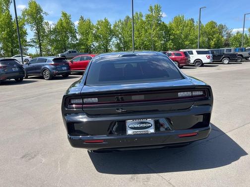 2025 Dodge Charger Daytona R/T