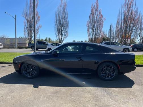 2025 Dodge Charger Daytona R/T