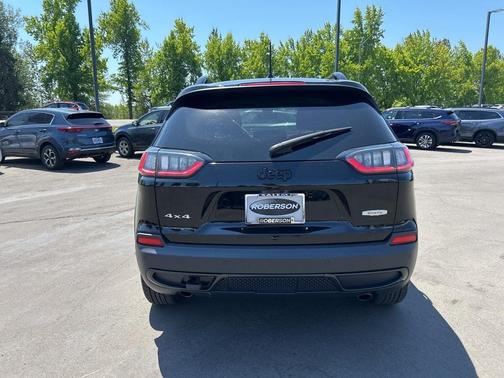 2020 Jeep Cherokee Latitude