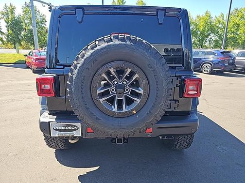 2025 Jeep Wrangler Rubicon 392