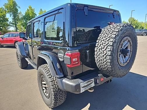 2025 Jeep Wrangler Rubicon 392