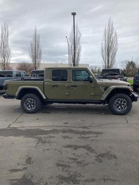 2025 Jeep Gladiator Rubicon