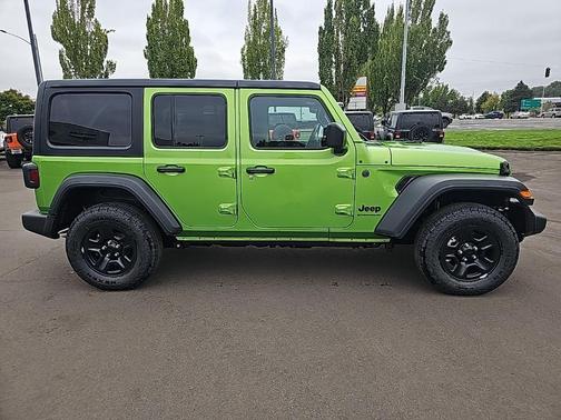2025 Jeep Wrangler Sport