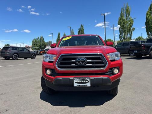 2022 Toyota Tacoma SR5