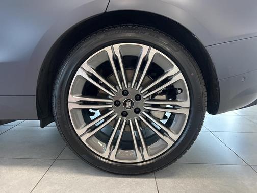 2025 Land Rover Range Rover Sport P460 Dynamic SE