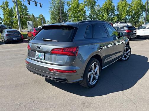 2020 Audi Q5 40 Premium Plus