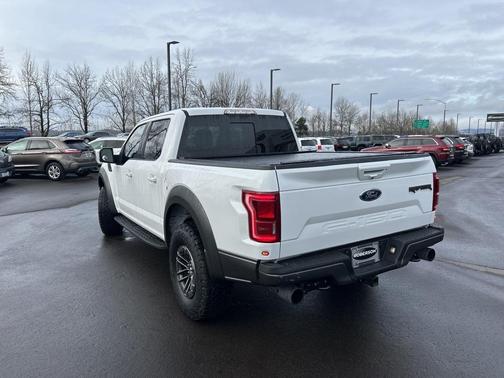 2020 Ford F-150 Raptor