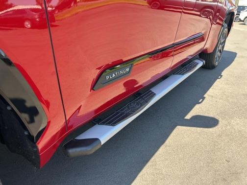 2024 Toyota Tundra Platinum