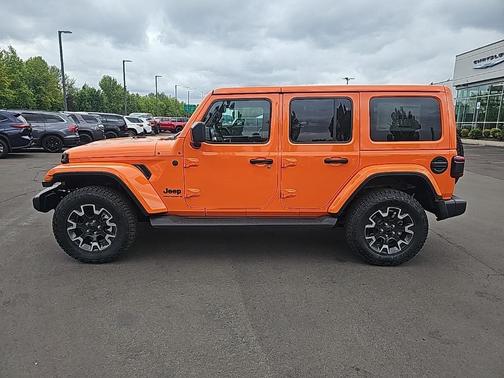 2025 Jeep Wrangler Sahara