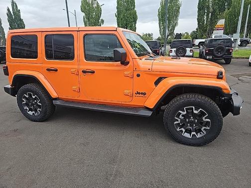 2025 Jeep Wrangler Sahara