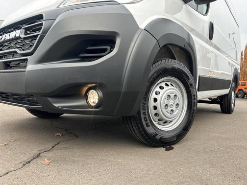 2025 RAM ProMaster 1500 Base