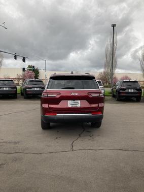 2025 Jeep Grand Cherokee L Limited