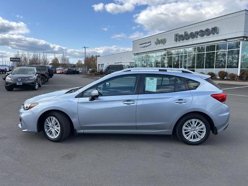 2017 Subaru Impreza 2.0i Premium