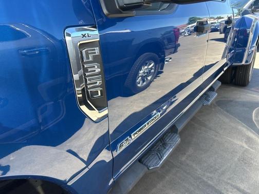 2022 Ford F-350 XL