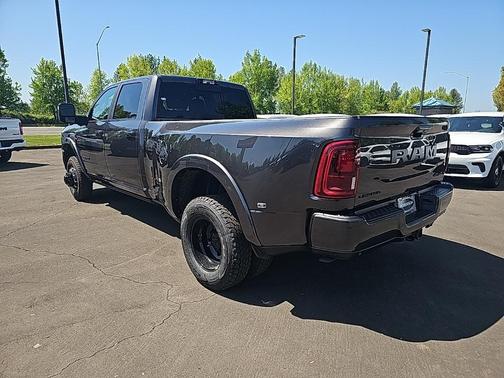 2025 RAM 3500 Limited