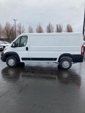 2024 RAM ProMaster 2500 Base