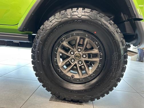 2025 Jeep Wrangler Rubicon 392