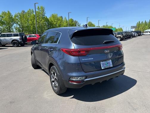 2022 Kia Sportage LX