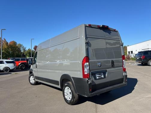 2025 RAM ProMaster 2500 High Roof