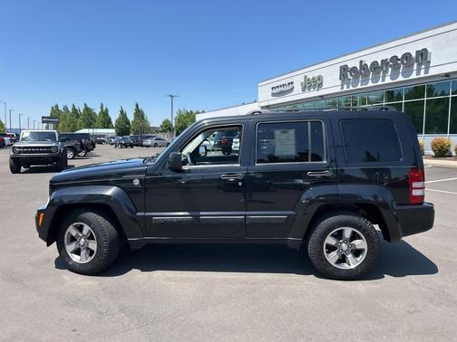 2008 Jeep Liberty Sport