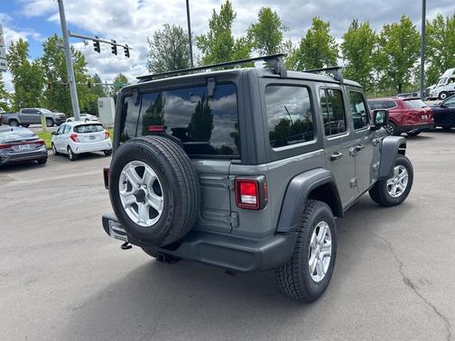 2020 Jeep Wrangler Unlimited Sport