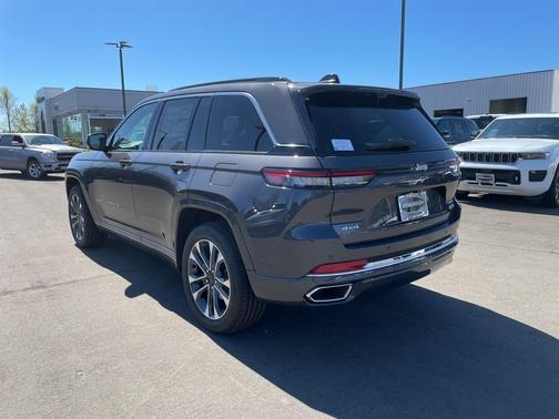 2025 Jeep Grand Cherokee Overland