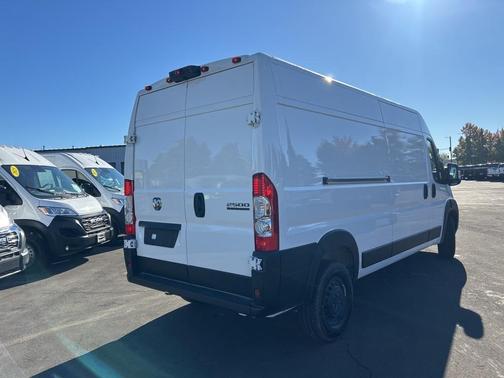 2025 RAM ProMaster 2500 High Roof
