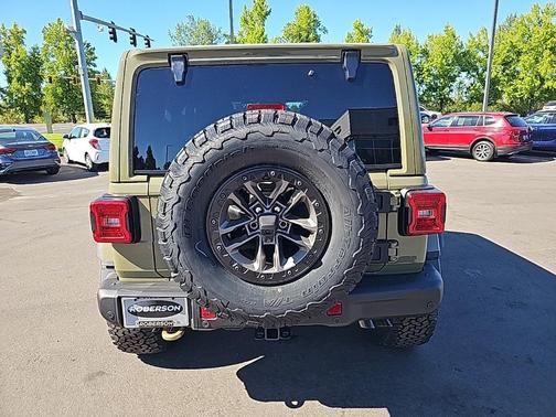 2025 Jeep Wrangler Rubicon 392