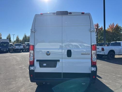 2025 RAM ProMaster 2500 High Roof