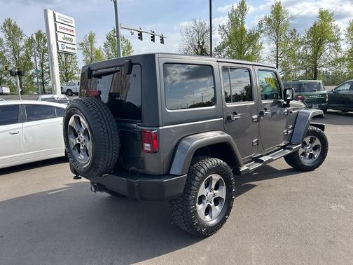 2017 Jeep Wrangler Unlimited Sahara