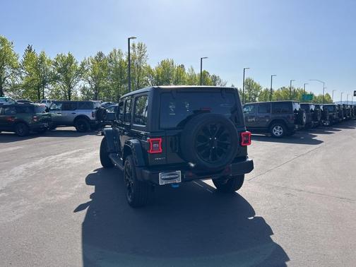 2023 Jeep Wrangler 4xe Sahara