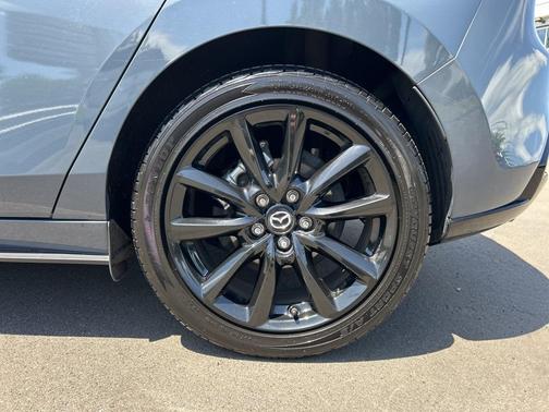 2022 Mazda Mazda3 Carbon Edition