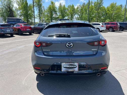 2022 Mazda Mazda3 Carbon Edition