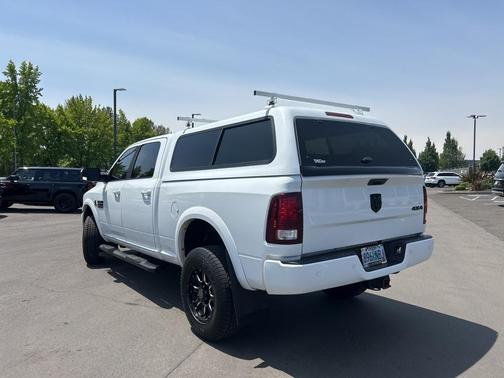 2016 RAM 2500 Laramie