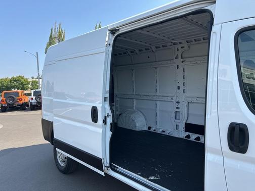 2021 RAM ProMaster 2500 High Roof