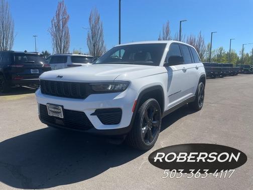 2025 Jeep Grand Cherokee Laredo
