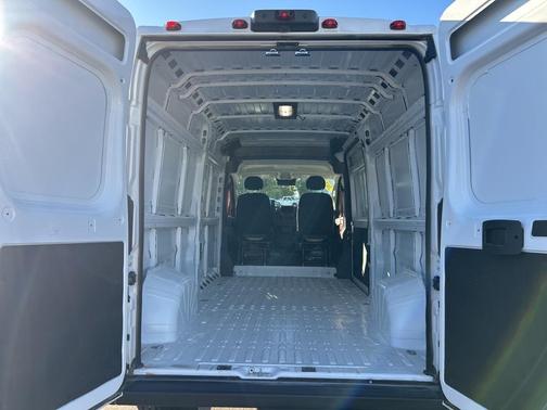 2025 RAM ProMaster 2500 High Roof