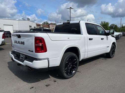 2025 RAM 1500 Limited