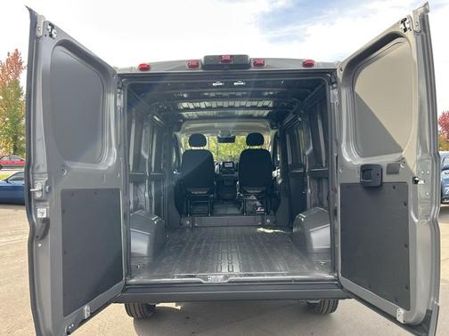 2025 RAM ProMaster 1500 Low Roof