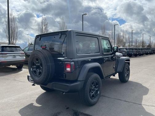 2025 Jeep Wrangler Sport