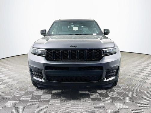 2024 Jeep Grand Cherokee L Laredo