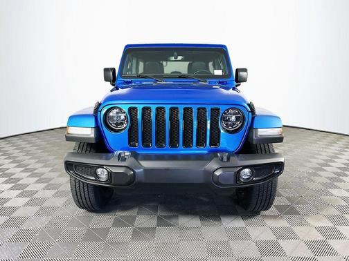 2021 Jeep Wrangler Unlimited Sahara Altitude