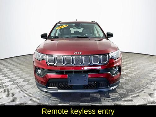 2022 Jeep Compass Latitude Lux