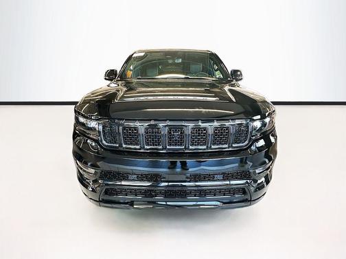 2025 Jeep Grand Wagoneer L Series II